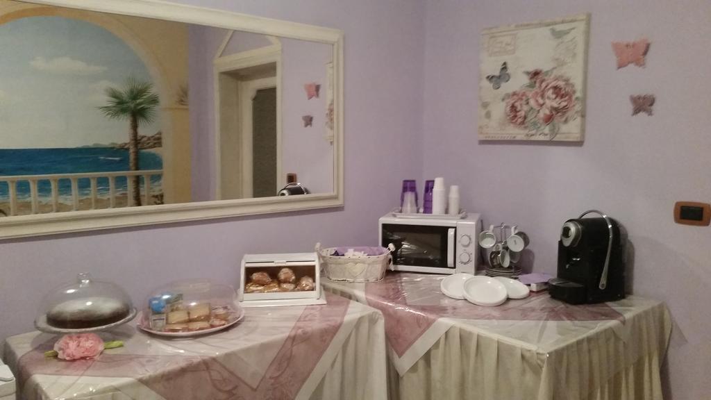 B&B La Rosa Taranto Bagian luar foto